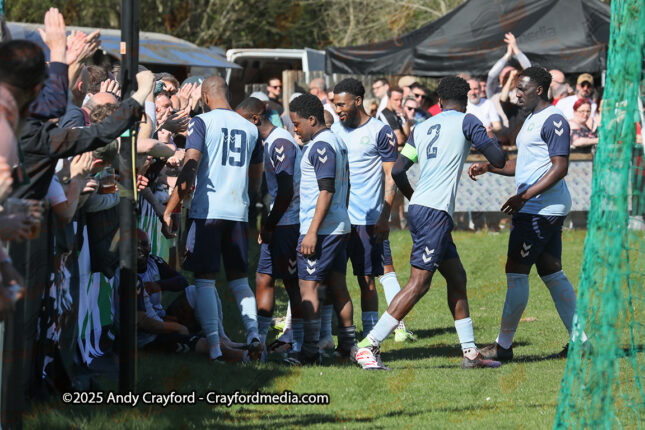 Andover-New-Street-v-AFC-Whyteleafe-050425-41