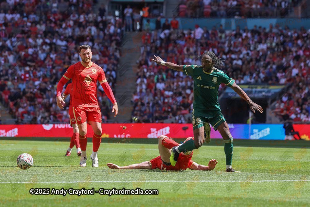 AFC-Whyteleafe-v-Whitstable-Town-110525-130