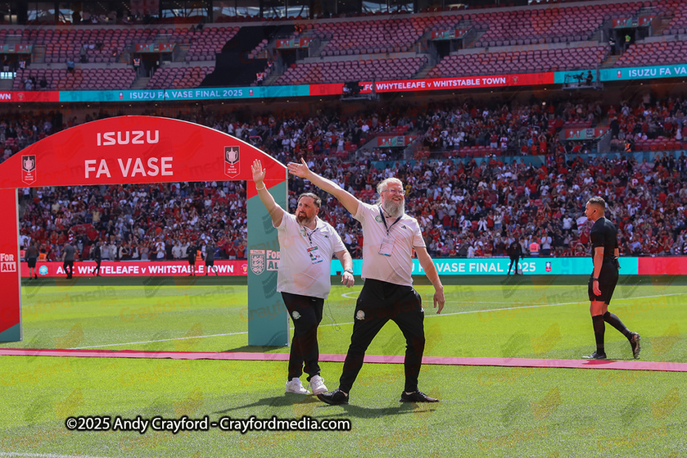 AFC-Whyteleafe-v-Whitstable-Town-110525-16