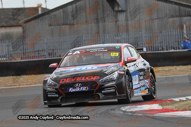 BTCC-Snetterton-250525-R8-34