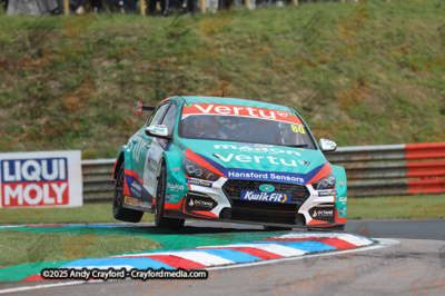 BTCC-Thruxton-080625-R12-107
