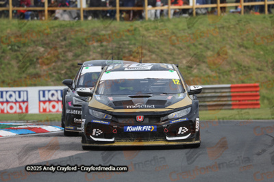 BTCC-Thruxton-080625-R12-121
