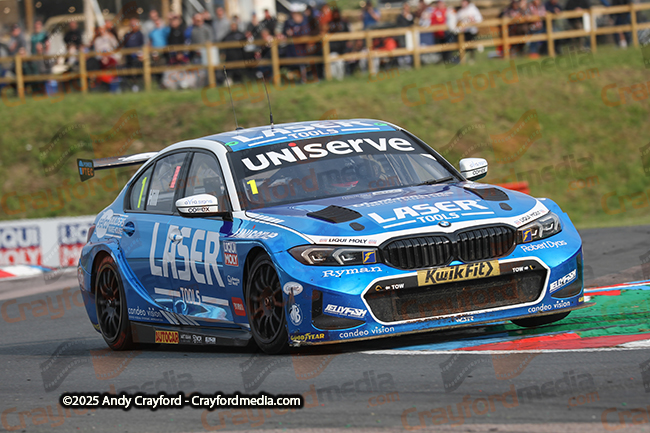 BTCC-Thruxton-080625-R12-135