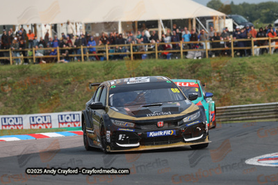 BTCC-Thruxton-080625-R12-150