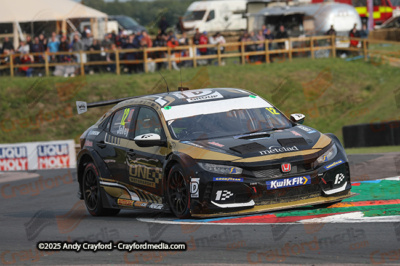 BTCC-Thruxton-080625-R12-153