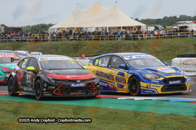 BTCC-Thruxton-080625-R12-19