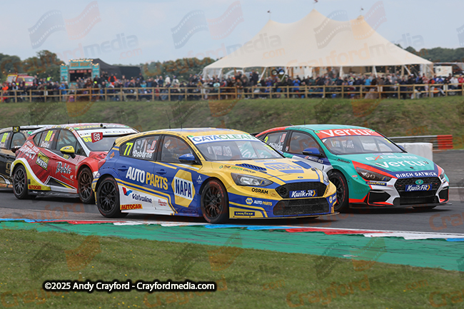 BTCC-Thruxton-080625-R12-21