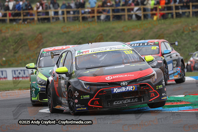 BTCC-Thruxton-080625-R12-27