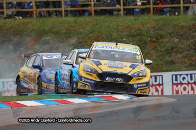 BTCC-Thruxton-080625-R12-30