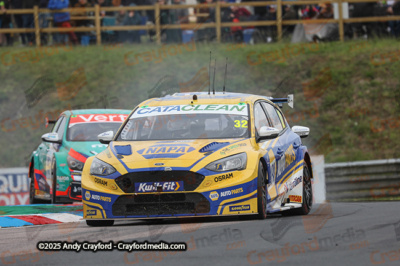 BTCC-Thruxton-080625-R12-31
