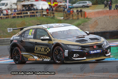 BTCC-Thruxton-080625-R12-36