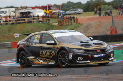 BTCC-Thruxton-080625-R12-44