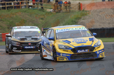BTCC-Thruxton-080625-R12-49