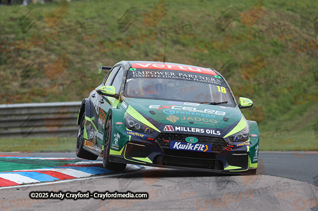 BTCC-Thruxton-080625-R12-58