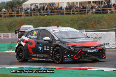 BTCC-Thruxton-080625-R12-6