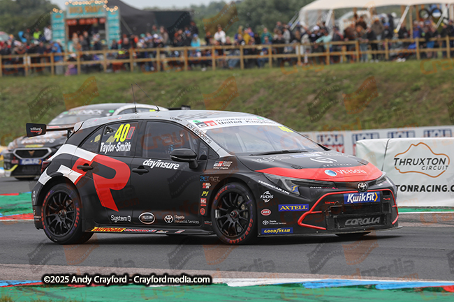 BTCC-Thruxton-080625-R12-8