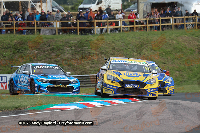 BTCC-Thruxton-080625-R12-91