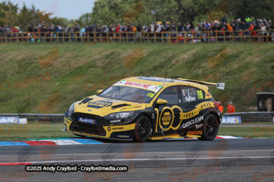 BTCC-Thruxton-080625-R11-101