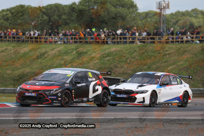 BTCC-Thruxton-080625-R11-107