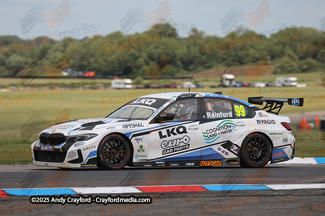 BTCC-Thruxton-080625-R11-110
