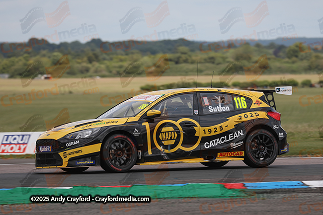 BTCC-Thruxton-080625-R11-117
