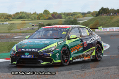 BTCC-Thruxton-080625-R11-12