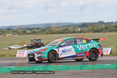 BTCC-Thruxton-080625-R11-134