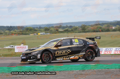 BTCC-Thruxton-080625-R11-135