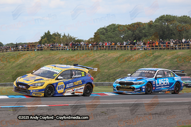 BTCC-Thruxton-080625-R11-136