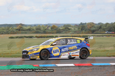 BTCC-Thruxton-080625-R11-137