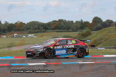 BTCC-Thruxton-080625-R11-153
