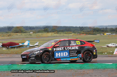 BTCC-Thruxton-080625-R11-160