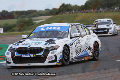 BTCC-Thruxton-080625-R11-21