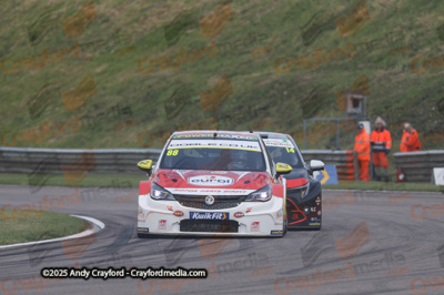 BTCC-Thruxton-080625-R11-38