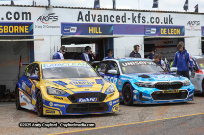 BTCC-Thruxton-080625-R11-5