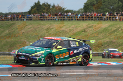 BTCC-Thruxton-080625-R11-51