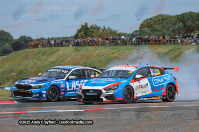 BTCC-Thruxton-080625-R11-74