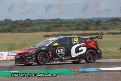 BTCC-Thruxton-080625-R11-76