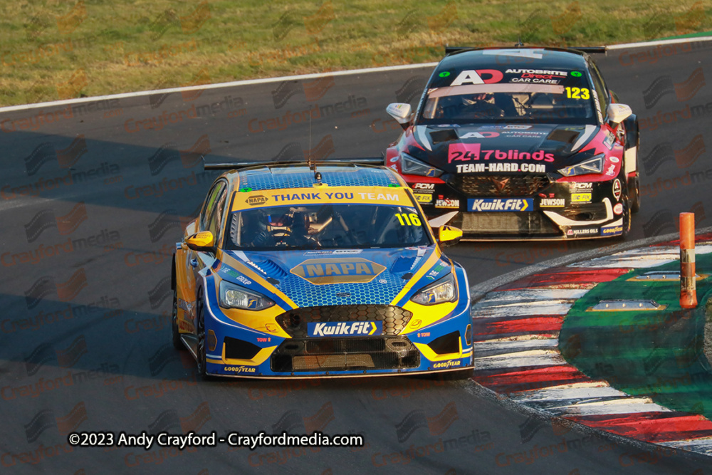 BTCC-Brands-Hatch-081023-R30-33