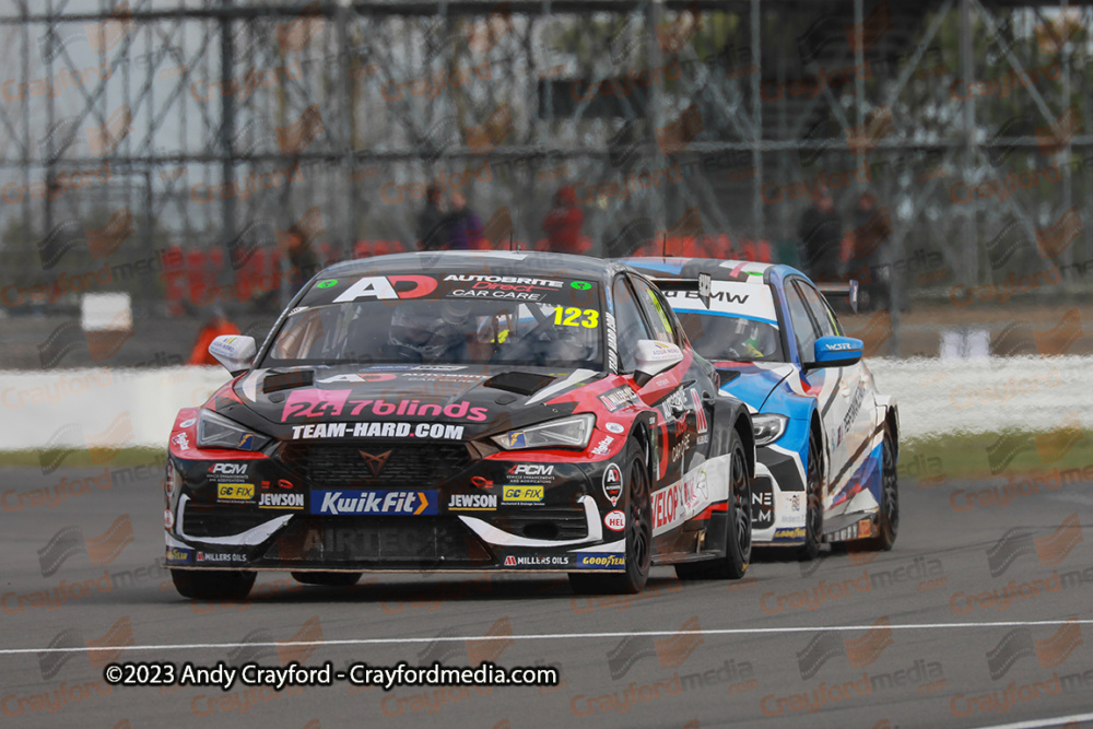 BTCC-Silverstone-240923-R26-80