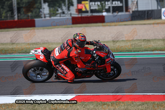 WorldSBK-Donington-Park-2025-15
