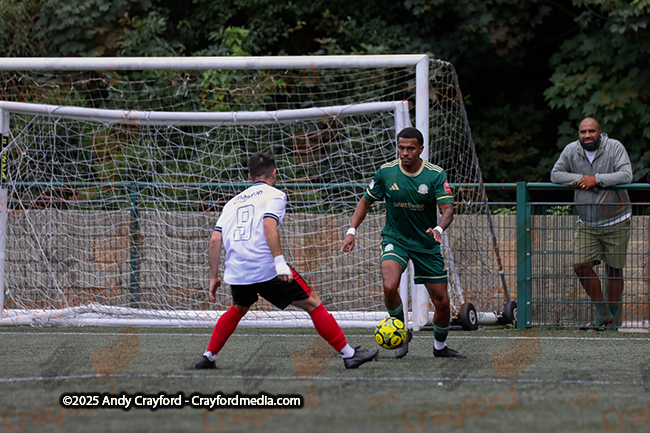 AFC-Whyteleafe-v-Horsham-YM-260725-85