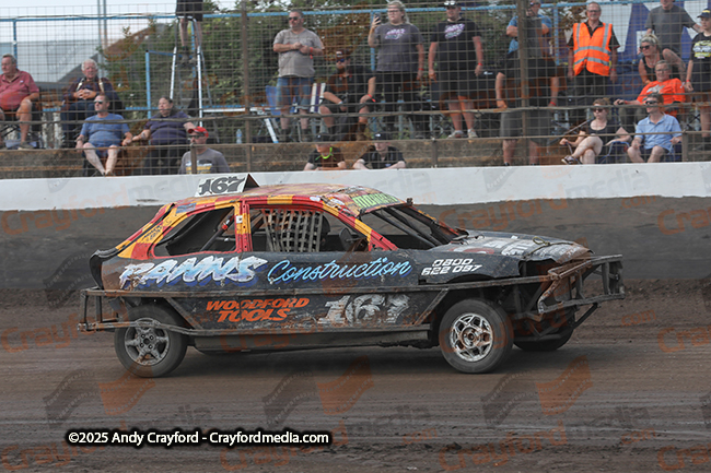 1300STOCKS-Kings-Lynn-100825-EC-101