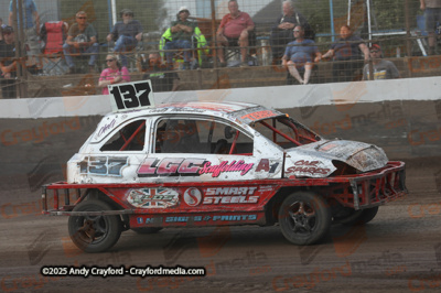 1300STOCKS-Kings-Lynn-100825-EC-117