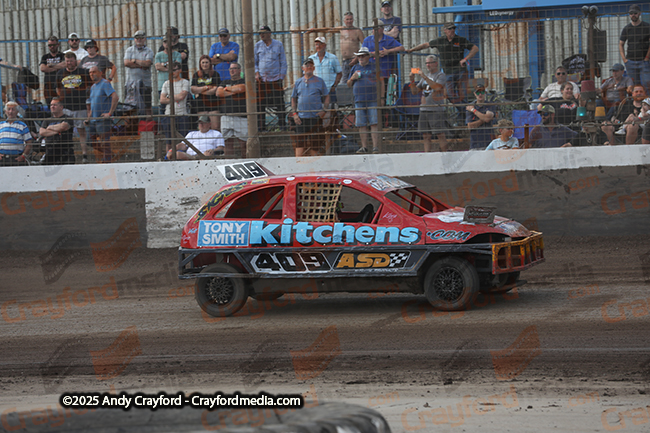 1300STOCKS-Kings-Lynn-100825-EC-123