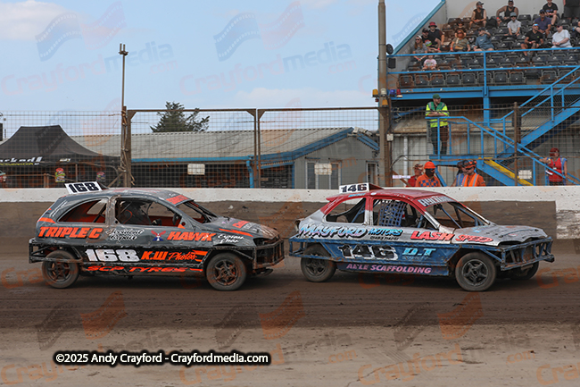 1300STOCKS-Kings-Lynn-100825-EC-144