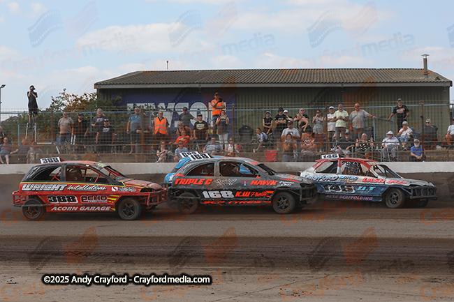 1300STOCKS-Kings-Lynn-100825-EC-155