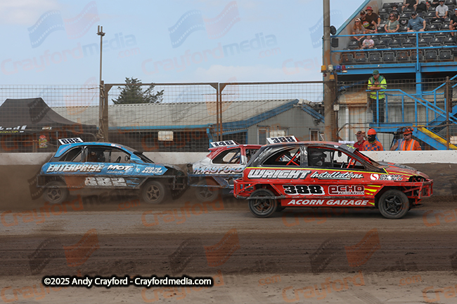 1300STOCKS-Kings-Lynn-100825-EC-159