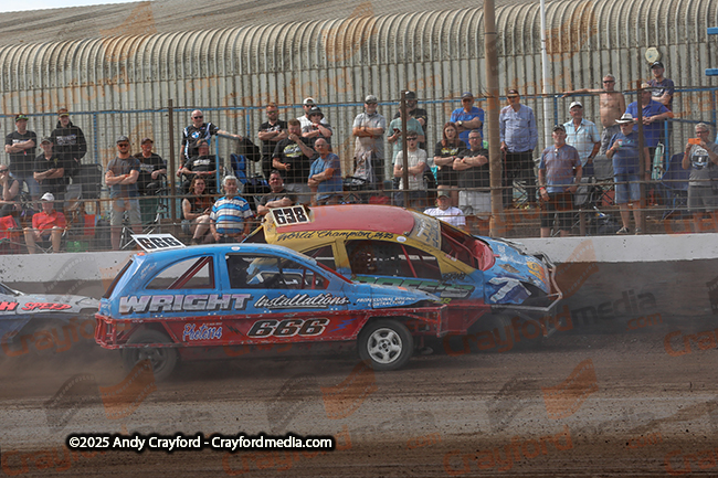 1300STOCKS-Kings-Lynn-100825-EC-164