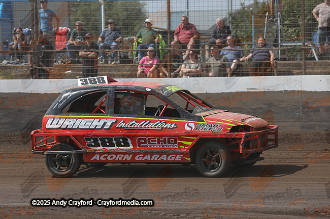 1300STOCKS-Kings-Lynn-100825-EC-49